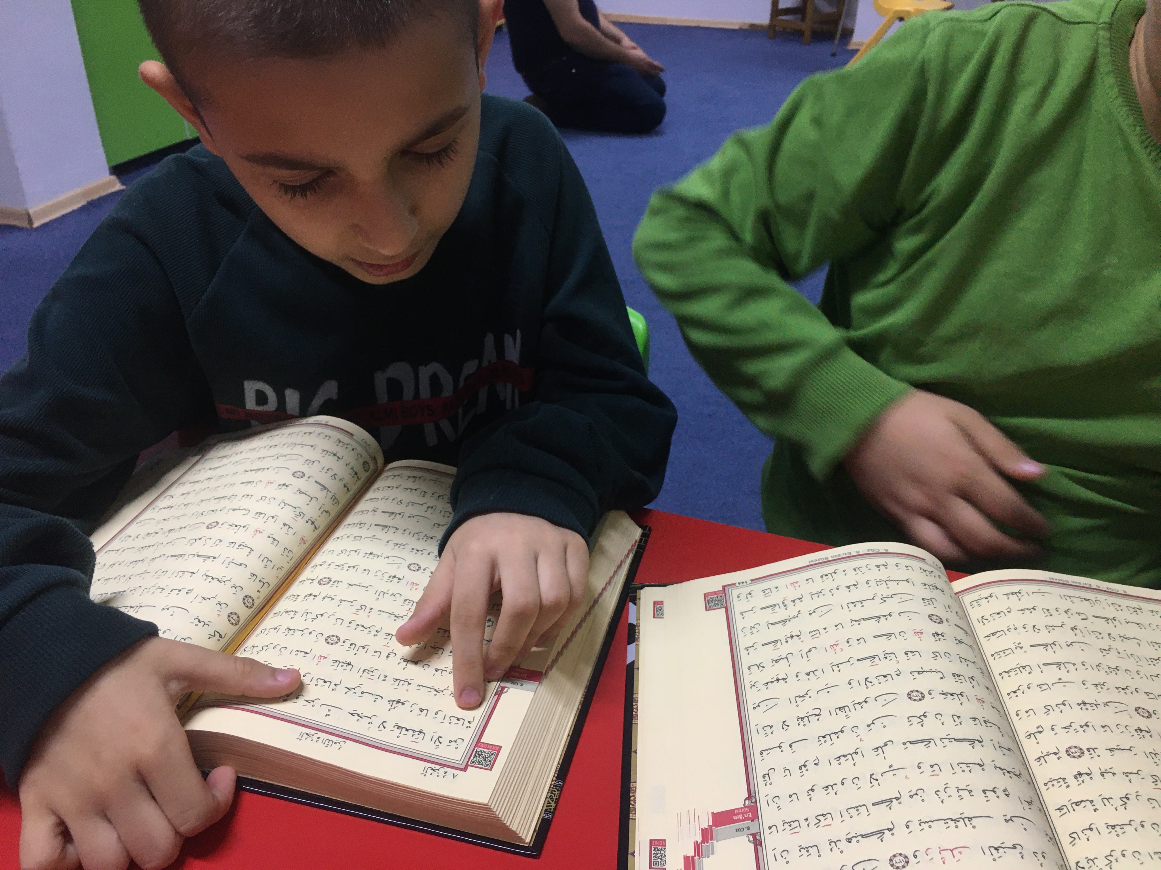 Okulcu öğrencilerimiz Kur'anı Kerime Geçtiler